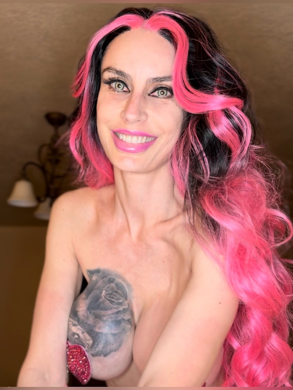 Pink Ombre Long Wavy Women’s Synthetic Wig - Picture 16 of 17